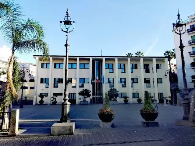Municipio, nuova sede